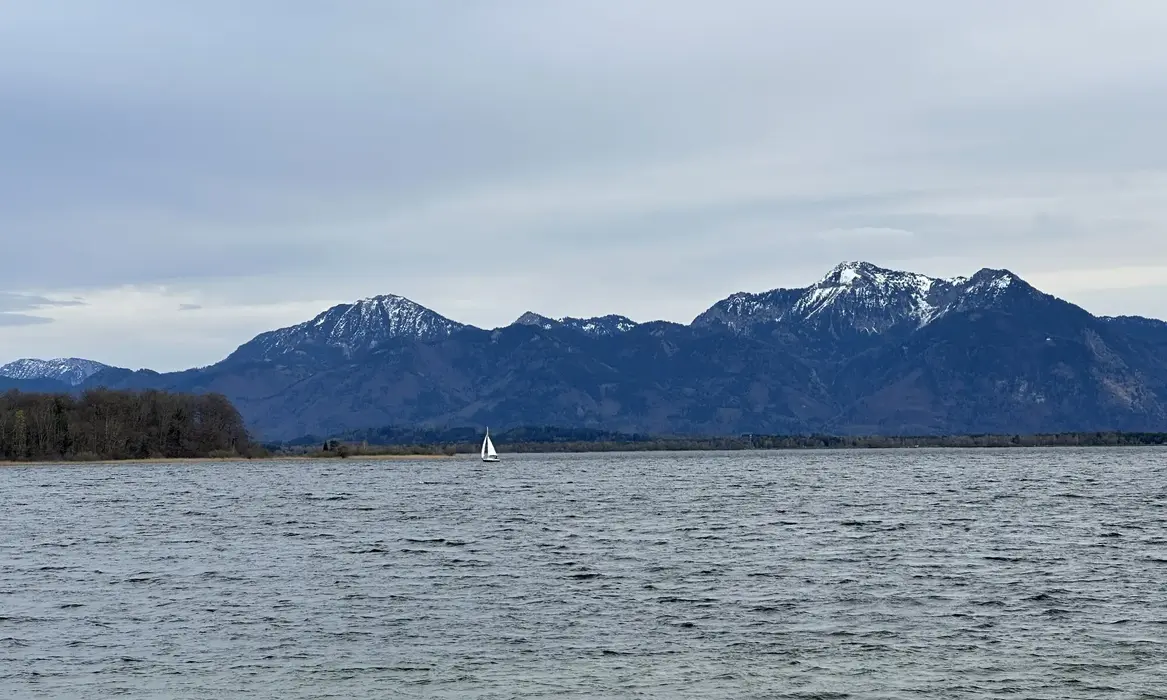Chiemsee Panorama und Bayerische Alpen